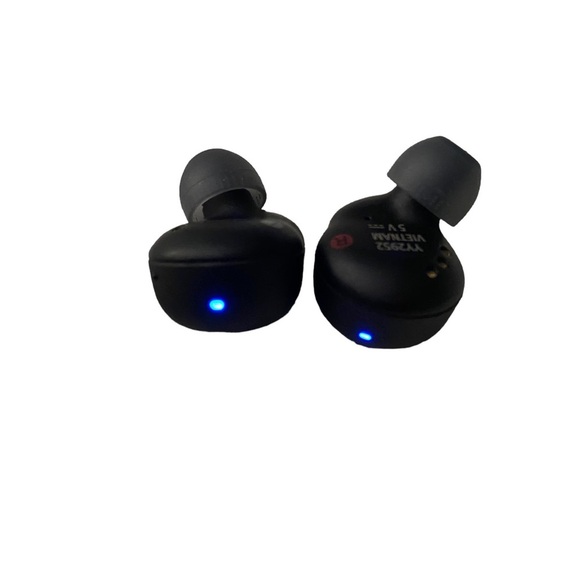 WF-C500 Truly Wireless In-ear Headphones and Charging Case - Picture 9 of 12